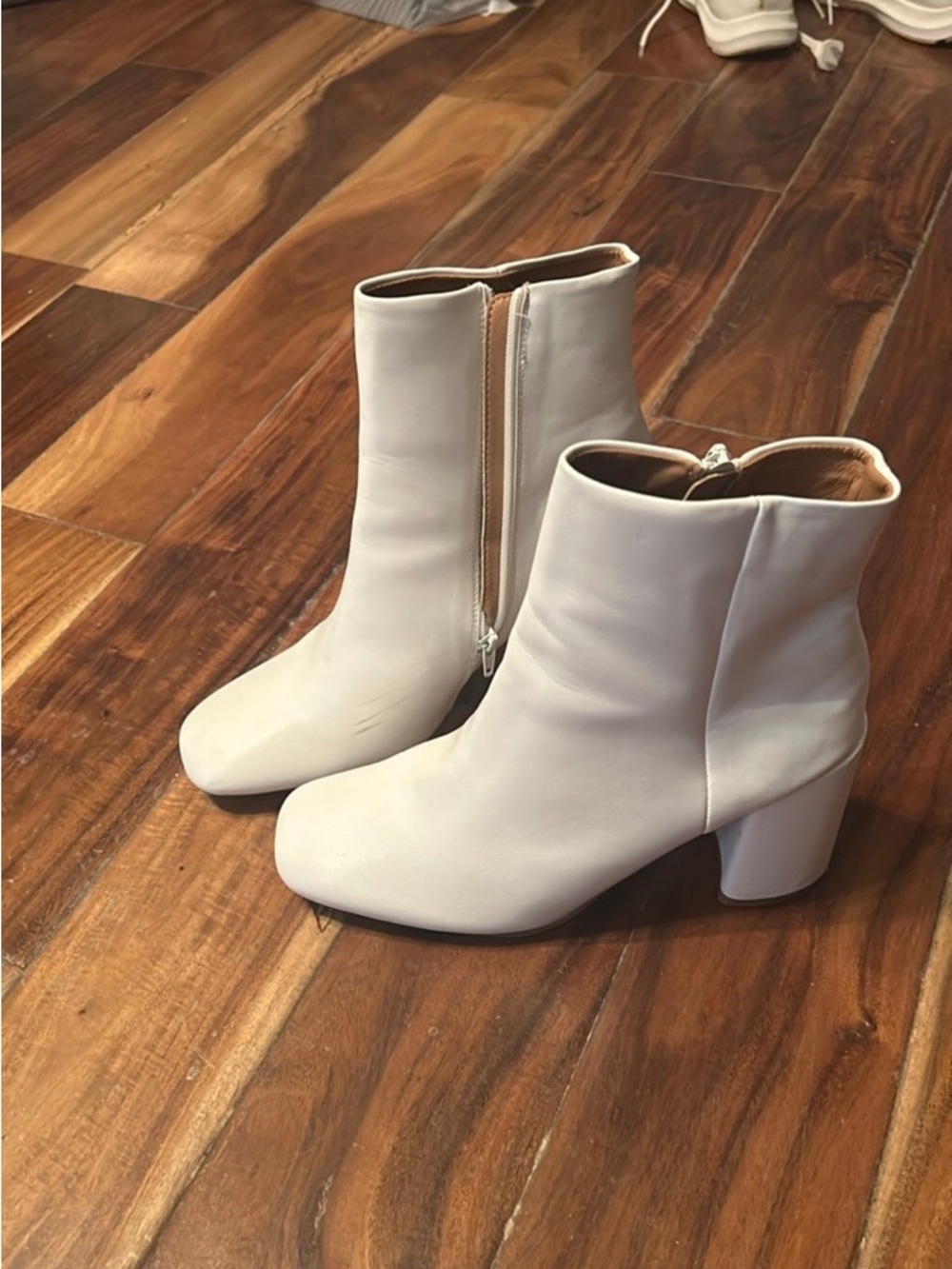 White Women's Mid Heel Ankle Boots